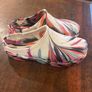 Hunter In/Out Bloom Clog Size 8.5